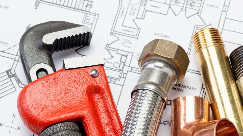 Basic Plumbing Tools Many Homeowners Don’t Know About (But Should)